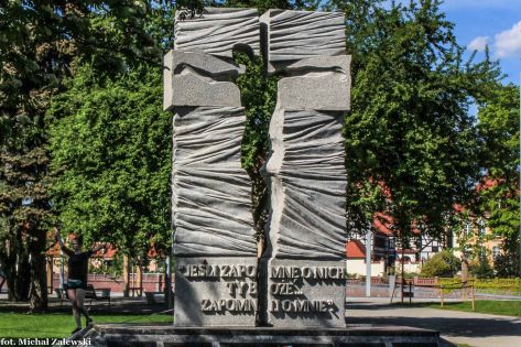 Pomnik Pomordowanych na Kresach we Wrocławiu