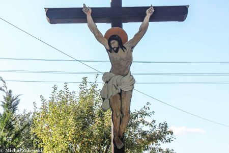 Drewniany krzyż przydrożny w Skoroszycach