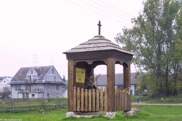 Kapliczka brogowa w Tarnowie pow. łomżyński